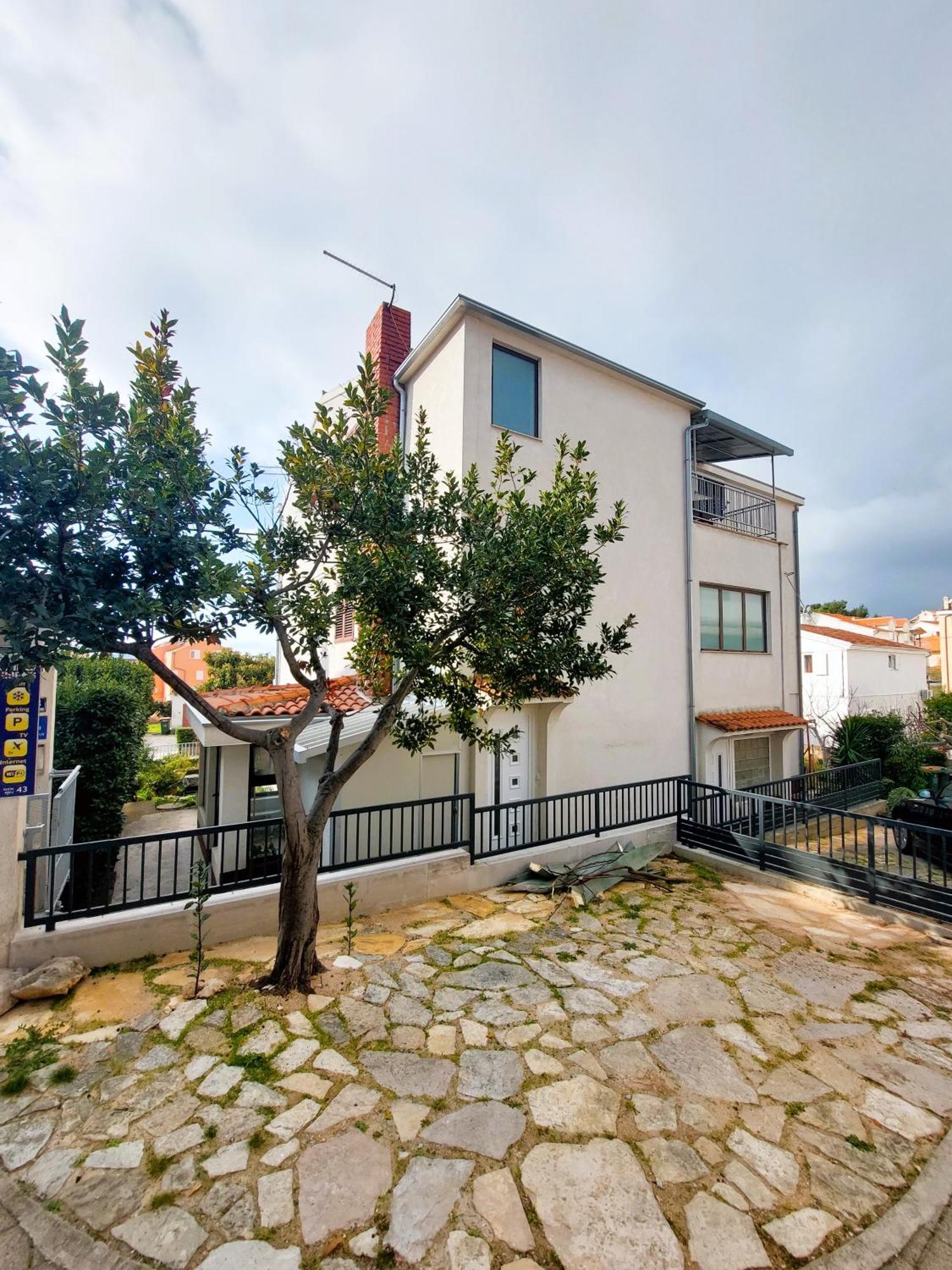 Apartmani Markoc Vodice Luaran gambar